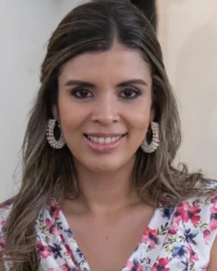 Alicia Lopez Alvarez Headshot