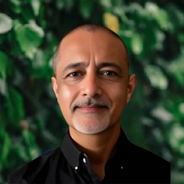 shaheen chughtai headshot